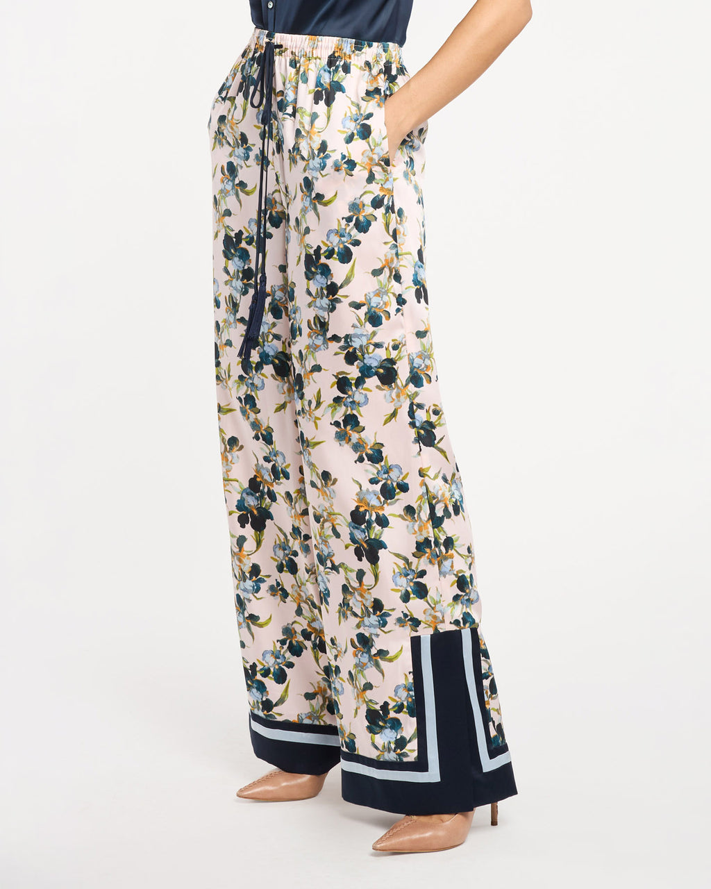Trailing Iris Asher Pant