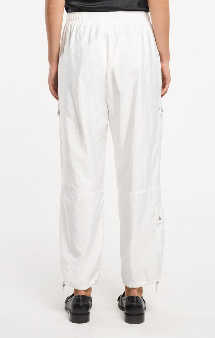 ZP8405130Z_NitsanParachutePant ZP8405130Z_NitsanParachutePant