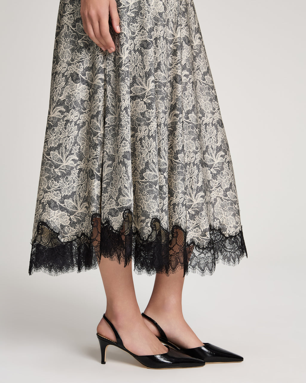 Trompe L'Oeil Lace Naretta Skirt