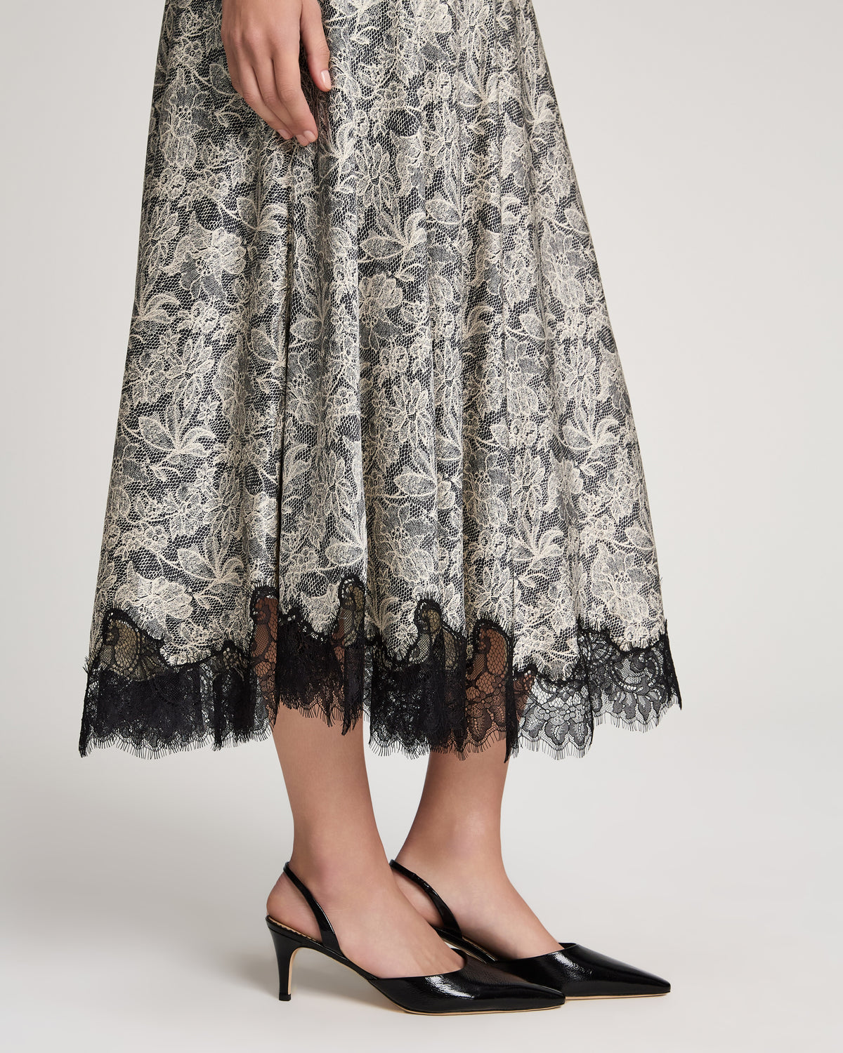 Trompe L'Oeil Lace Naretta Skirt
