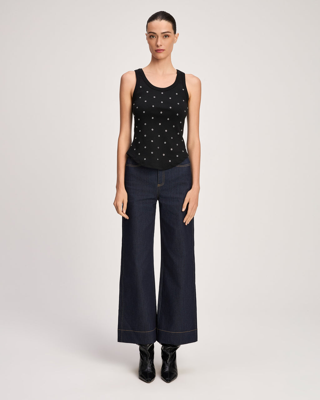 Grommet Quenta Tank
