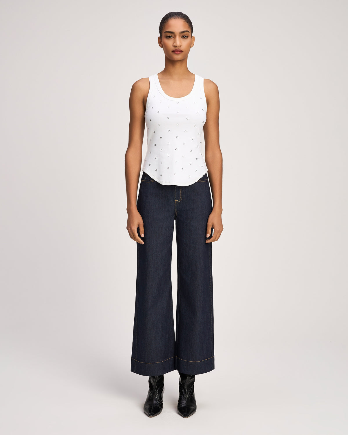 Grommet Quenta Tank