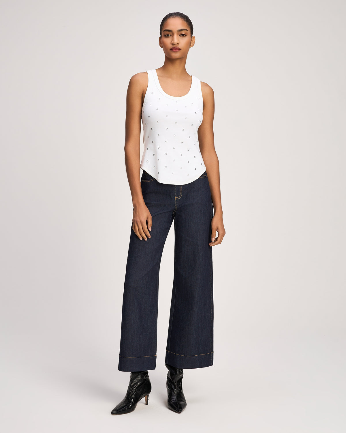 Grommet Quenta Tank