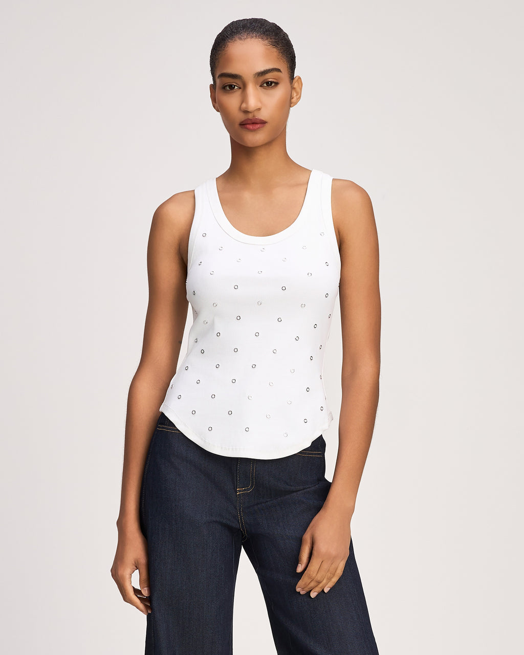 Grommet Quenta Tank