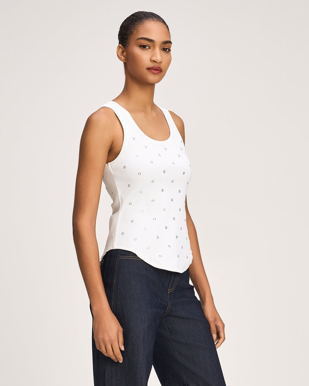 Grommet Quenta Tank