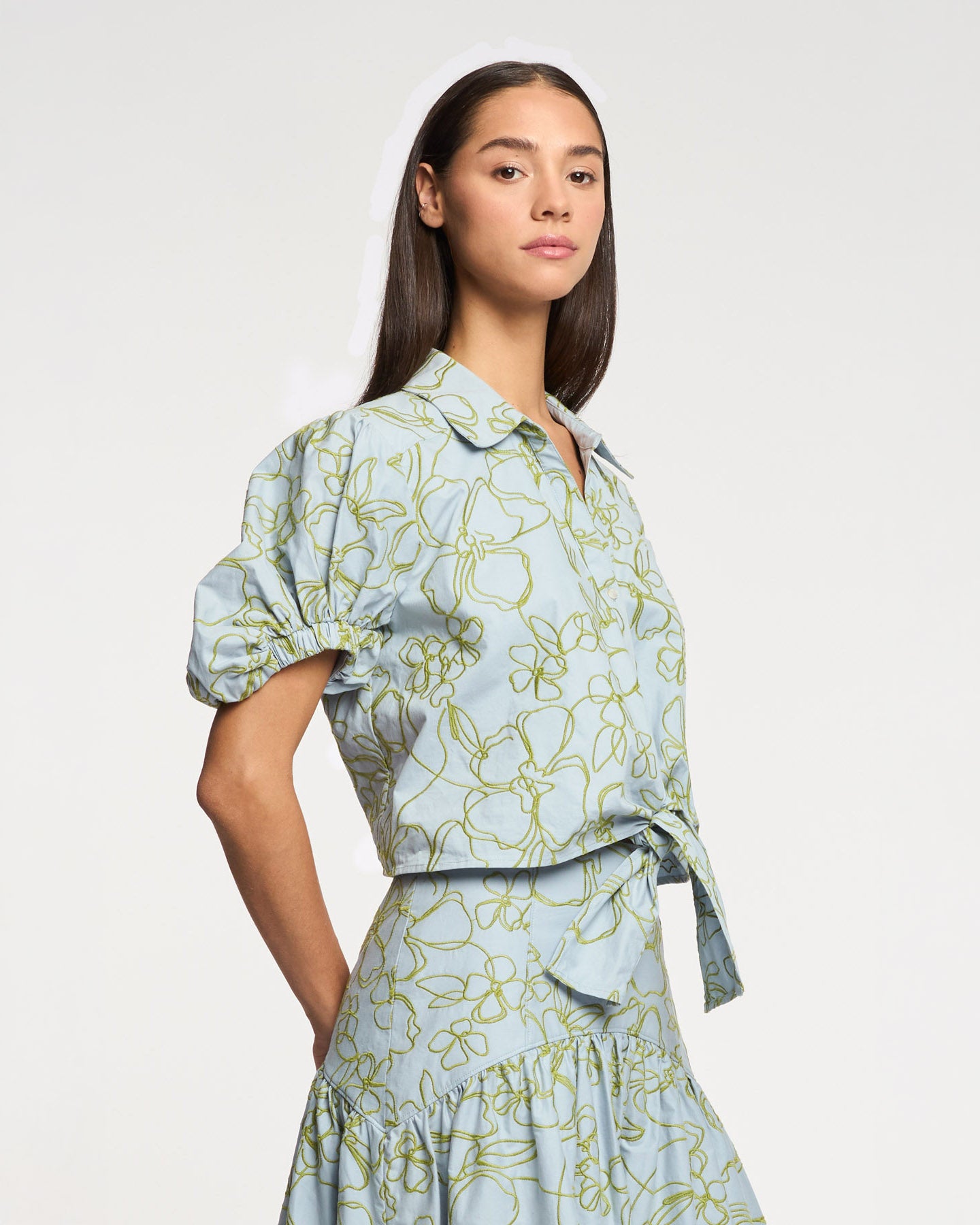 Embroidered Linework Floral Zoanne Top