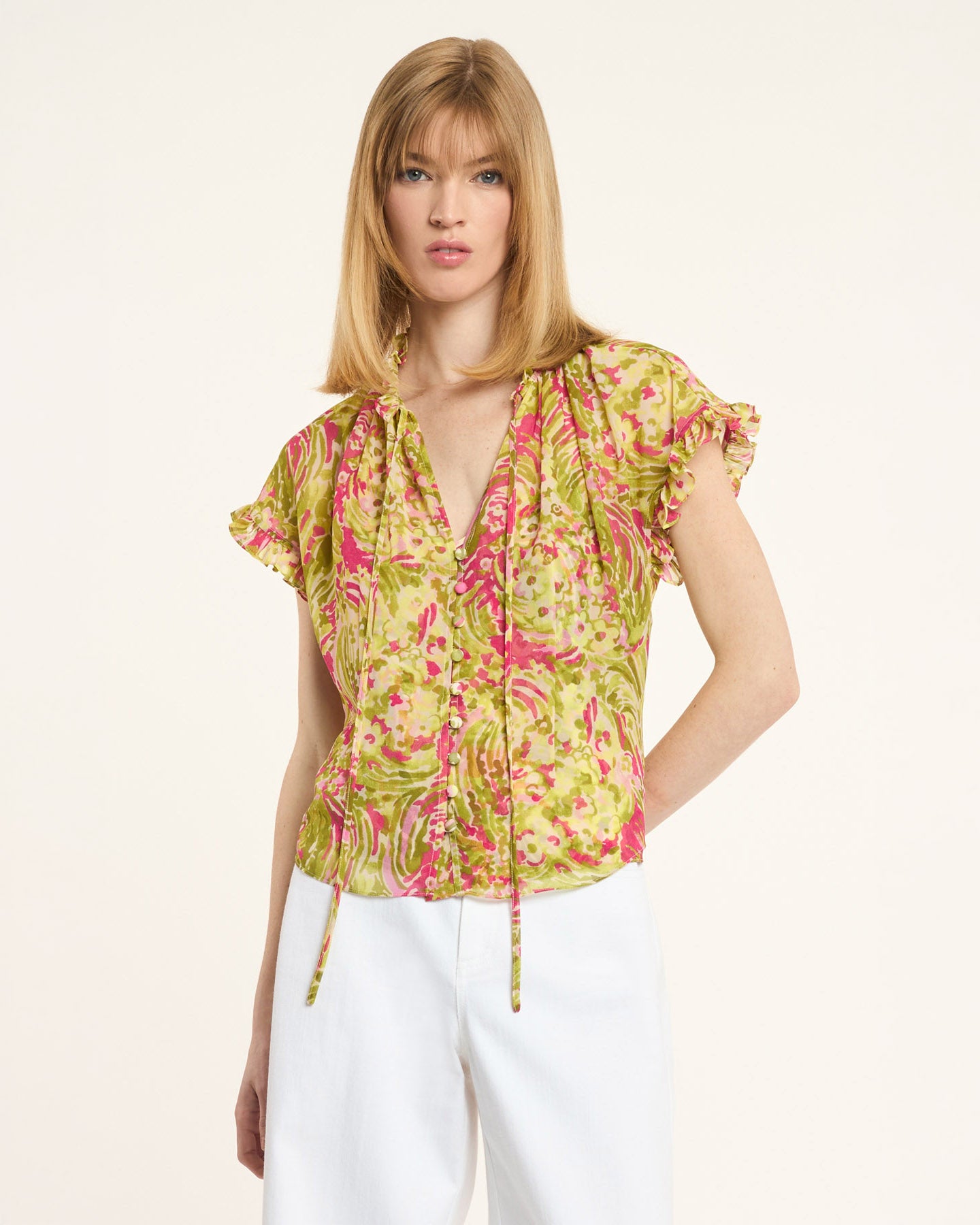 トップス 21397 Daisy Swirl Jenise Top – Cinq à Sept